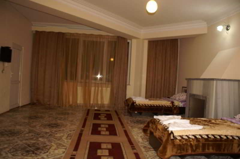 Europa+T Hotel Tbilisi Exteriör bild
