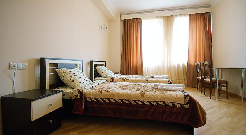 Europa+T Hotel Tbilisi Rum bild