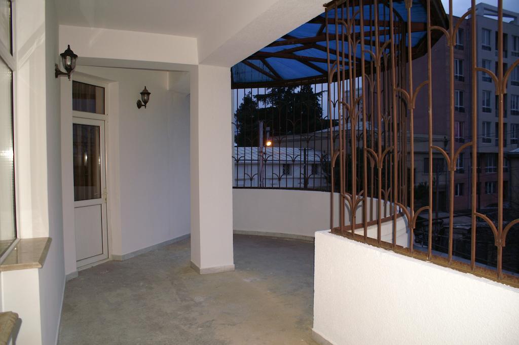 Europa+T Hotel Tbilisi Exteriör bild